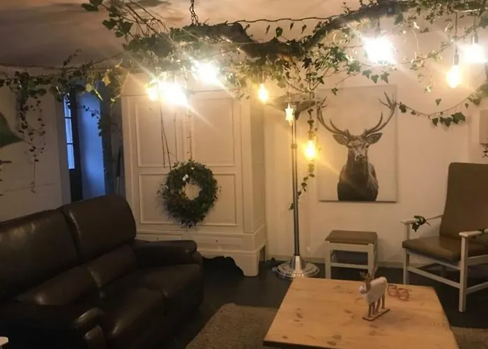 Dans Maison De Charme. Appartement Anthisnes