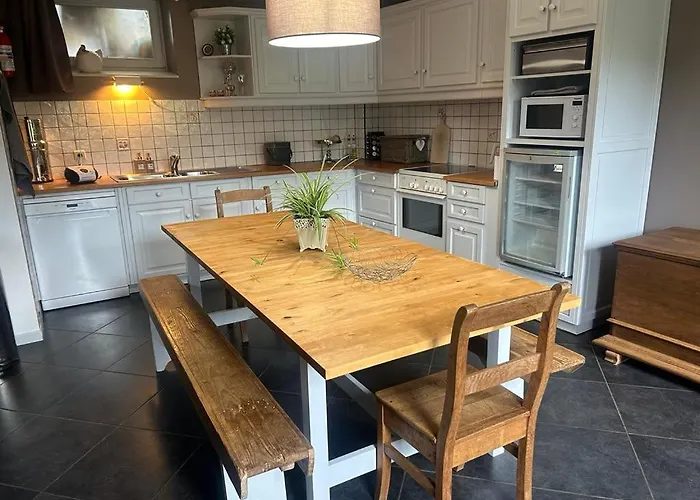 Dans Maison De Charme. * Anthisnes